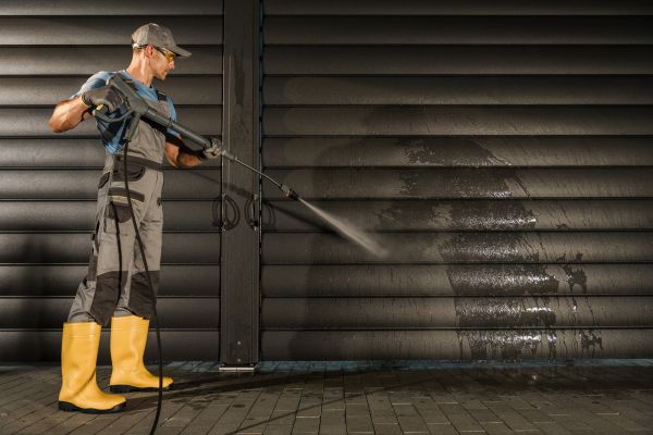 Cost of Garage Power Washing in Morgan Hill