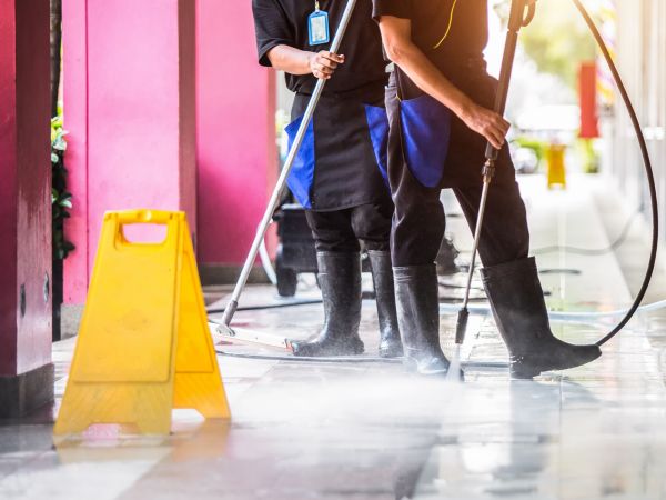 Store Powerwashing in Morgan Hill