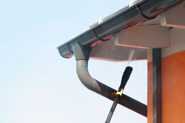 Cost of Eaves Power Washing in Morgan Hill